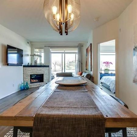 Tranquil Waterfront Condo Kelowna Buitenkant foto